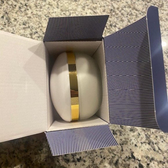 NIB Estee Lauder WHITE LINEN Perfume Body Creme Cream 6.7 oz 200 ml HTF - Picture 5 of 7